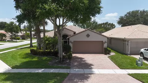 8046 Florenza Dr, Boynton Beach, FL 33472