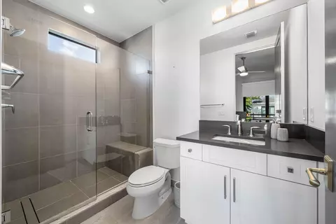 Bath - 7409 NW 25th Ter, Boca Raton, FL 33496 photo 9 of 9