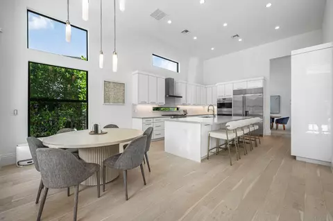 Kitchen - 7409 NW 25th Ter, Boca Raton, FL 33496 photo 1 of 5