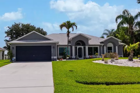 4025 SW Kadlic St, Port Saint Lucie, FL 34953