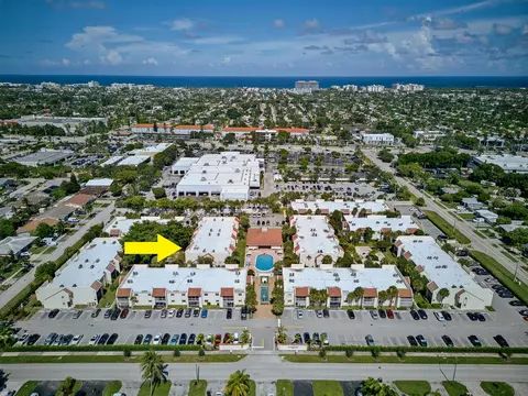 1428 SE 4th Ave #107, Deerfield Beach, FL 33441