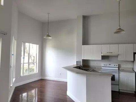 4759 Via Palm Lks #305, West Palm Beach, FL 33417
