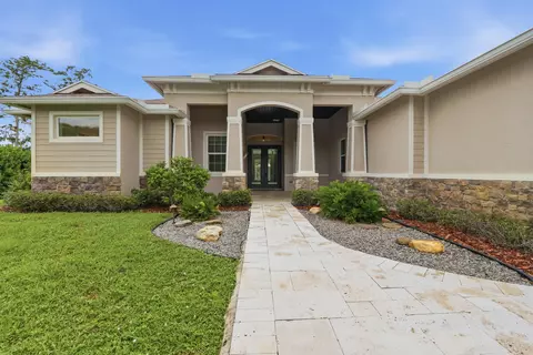 13063 Raymond Dr, Loxahatchee Groves, FL 33470