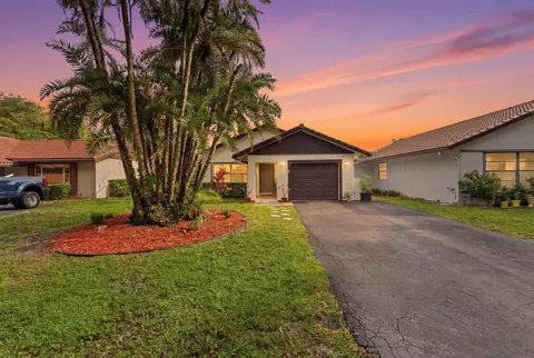 10237 NW 31st St, Coral Springs, FL 33065
