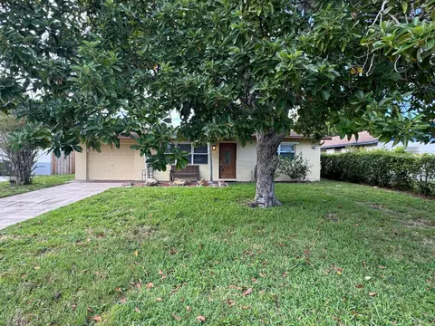 4353 Broadway St, Lake Worth, FL 33461
