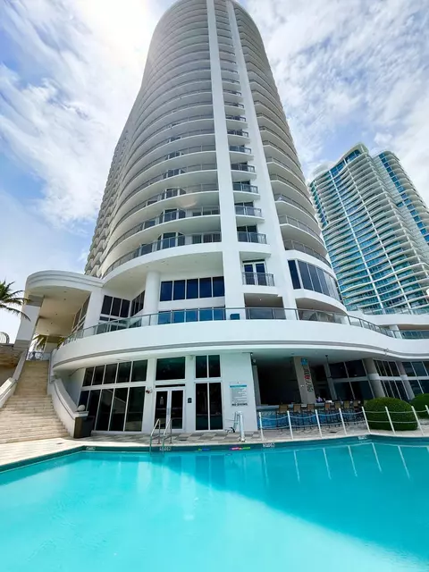 17375 Collins Ave #1104, Sunny Isles Beach, FL 33160