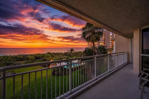 3880 N Highway A1a #402, Fort Pierce, FL 34949