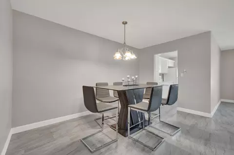 Dining - 185 High Point Ter E #B, Delray Beach, FL 33445 photo 1 of 2