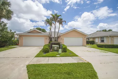 1256 NW Bentley Cir #B, Port Saint Lucie, FL 34986