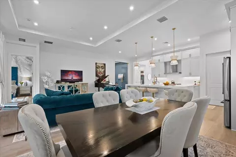 Dining - 6870 SE Haven Ln, Stuart, FL 34997 photo 2 of 2