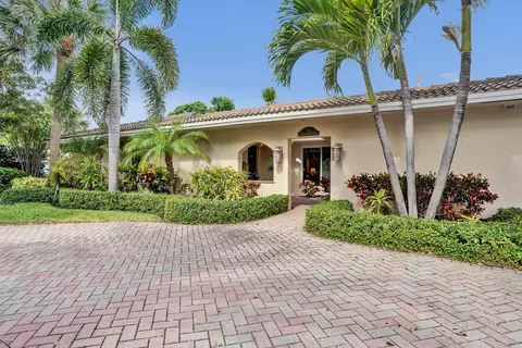 11 Tam Oshanter Ln, Fort Lauderdale, FL 33308