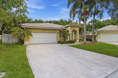 4487 NW 45th Ter, Coconut Creek, FL 33073