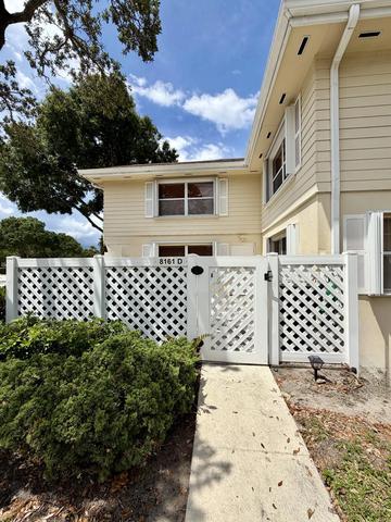 8161 Andover Ct #61D, Lake Clarke Shores, FL 33406