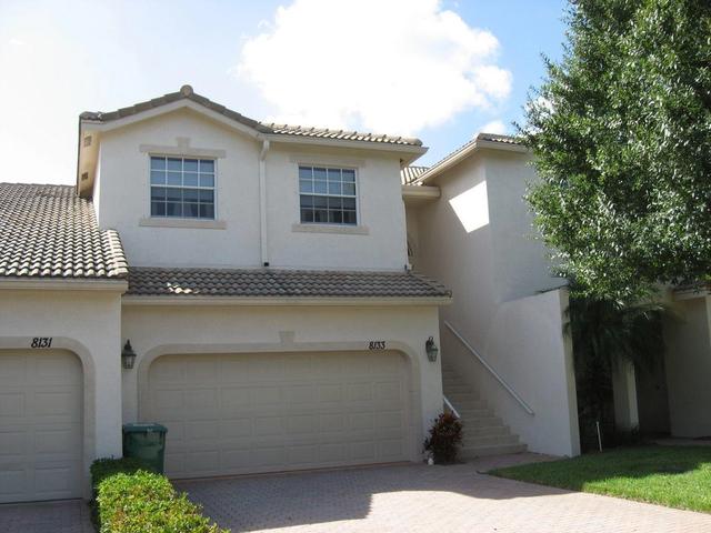 8133 Mulligan Cir, Port Saint Lucie, FL 34986