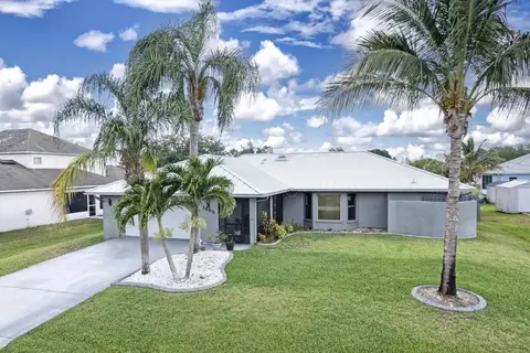 1685 SW Schleicher Ln, Port Saint Lucie, FL 34984