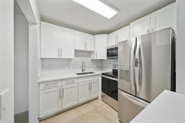 114 Northampton F #114, West Palm Beach, FL 33417