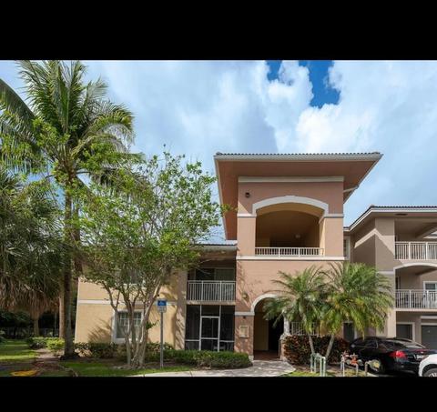 6556 Emerald Dunes Dr #207, West Palm Beach, FL 33411