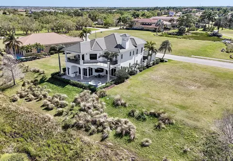 166 SE Bella Strano, Port Saint Lucie, FL 34984
