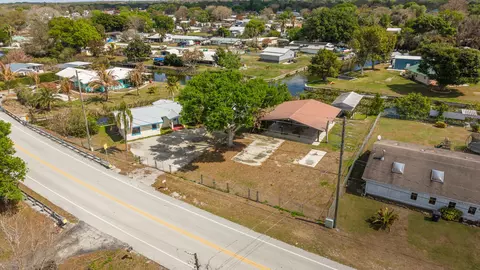 View/Area - 3122 SE 34th Ave, Okeechobee, FL 34974 photo 6 of 14