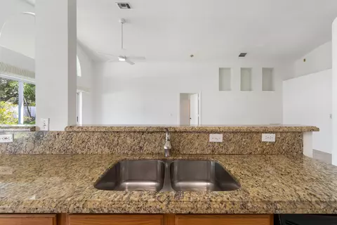 Kitchen - 165 St Michaels Ct, Jupiter, FL 33458 photo 3 of 4