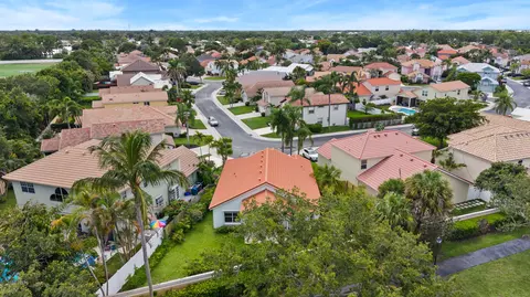 View/Area - 165 St Michaels Ct, Jupiter, FL 33458 photo 3 of 9