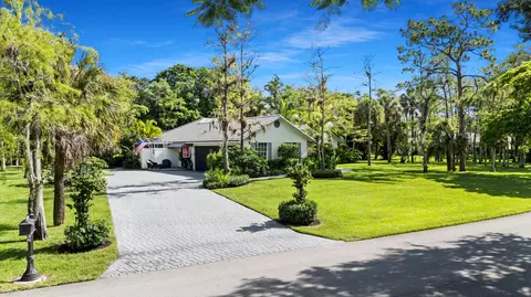 Exterior - 8165 NW 47th Dr, Coral Springs, FL 33067 photo 8 of 15