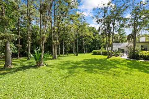 Exterior - 8165 NW 47th Dr, Coral Springs, FL 33067 photo 14 of 15