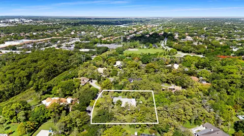 View/Area - 8165 NW 47th Dr, Coral Springs, FL 33067 photo 4 of 10