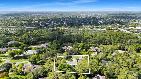 View/Area - 8165 NW 47th Dr, Coral Springs, FL 33067 photo 6 of 10