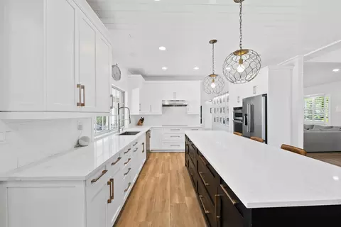 Kitchen - 8165 NW 47th Dr, Coral Springs, FL 33067 photo 5 of 6
