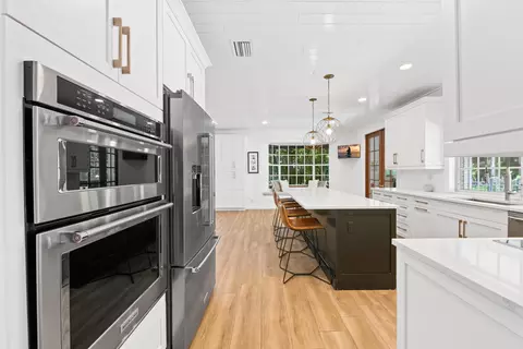 Kitchen - 8165 NW 47th Dr, Coral Springs, FL 33067 photo 6 of 6