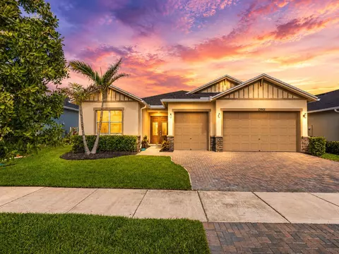 13901 SE Riversway St, Port Saint Lucie, FL 34984