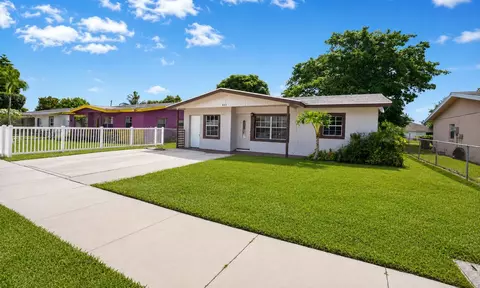 417 SW 8th Ave, Delray Beach, FL 33444