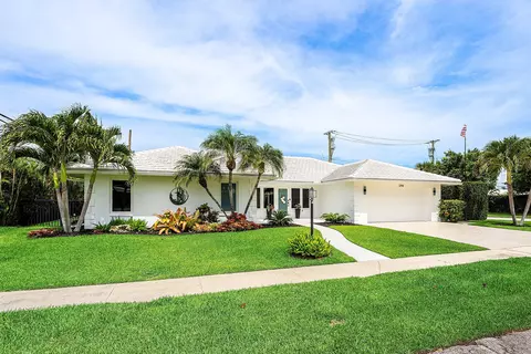 1298 Walnut Ter, Boca Raton, FL 33486