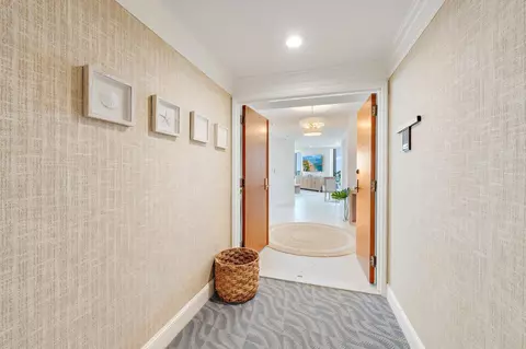 5250 N Ocean Dr #5S, Singer Island, FL 33404