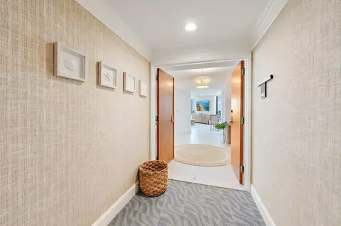 5250 N Ocean Dr #5S, Singer Island, FL 33404