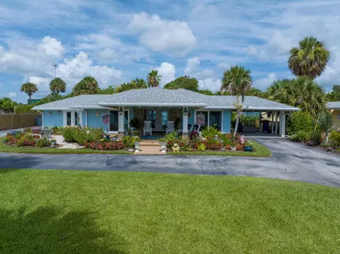 1711 S Indian River Dr, Fort Pierce, FL 34950