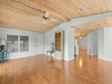 Living - 6910 SE Morningside Dr, Stuart, FL 34997 photo 3 of 3