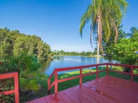 View/Area - 6910 SE Morningside Dr, Stuart, FL 34997 photo 3 of 3