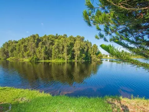 View/Area - 6910 SE Morningside Dr, Stuart, FL 34997 photo 1 of 3