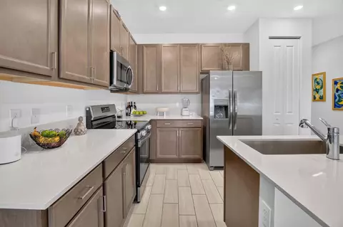 Kitchen - 13809 Hero Path, Delray Beach, FL 33484 photo 6 of 7