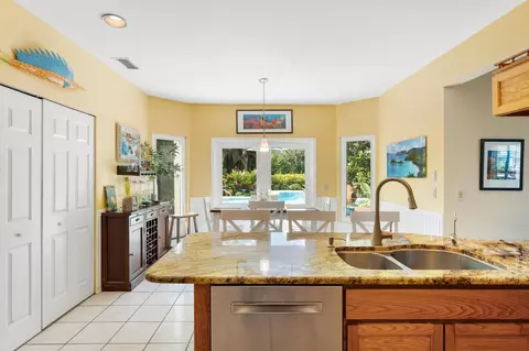 Kitchen - 19646 Red Maple Ln, Jupiter, FL 33458 photo 3 of 4