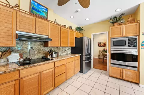 Kitchen - 19646 Red Maple Ln, Jupiter, FL 33458 photo 4 of 4