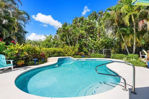 Exterior - 19646 Red Maple Ln, Jupiter, FL 33458 photo 10 of 14