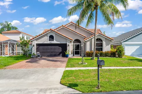 12620 White Coral Dr, Wellington, FL 33414