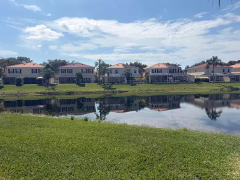 2136 Tigris Dr, West Palm Beach, FL 33411