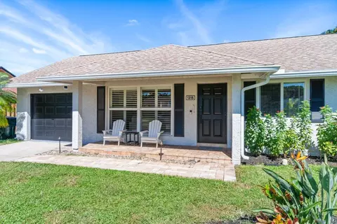 1315 Fulmar Dr, Delray Beach, FL 33444