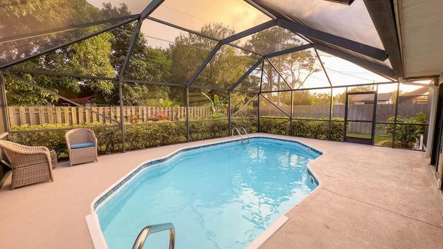 2526 SE Victory Ave, Port Saint Lucie, FL 34952