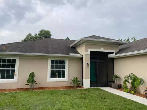 150 SW De Gouvea Ter, Port Saint Lucie, FL 34984