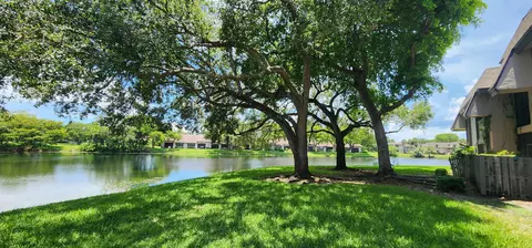 3575 NW 94th Ave #8D, Sunrise, FL 33351